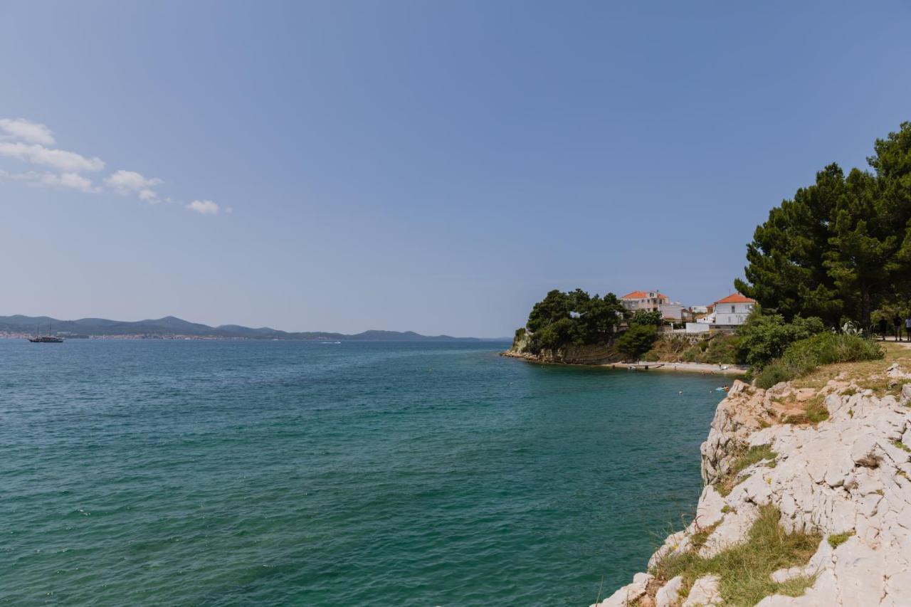 Grey House Zadar Apartment ภายนอก รูปภาพ